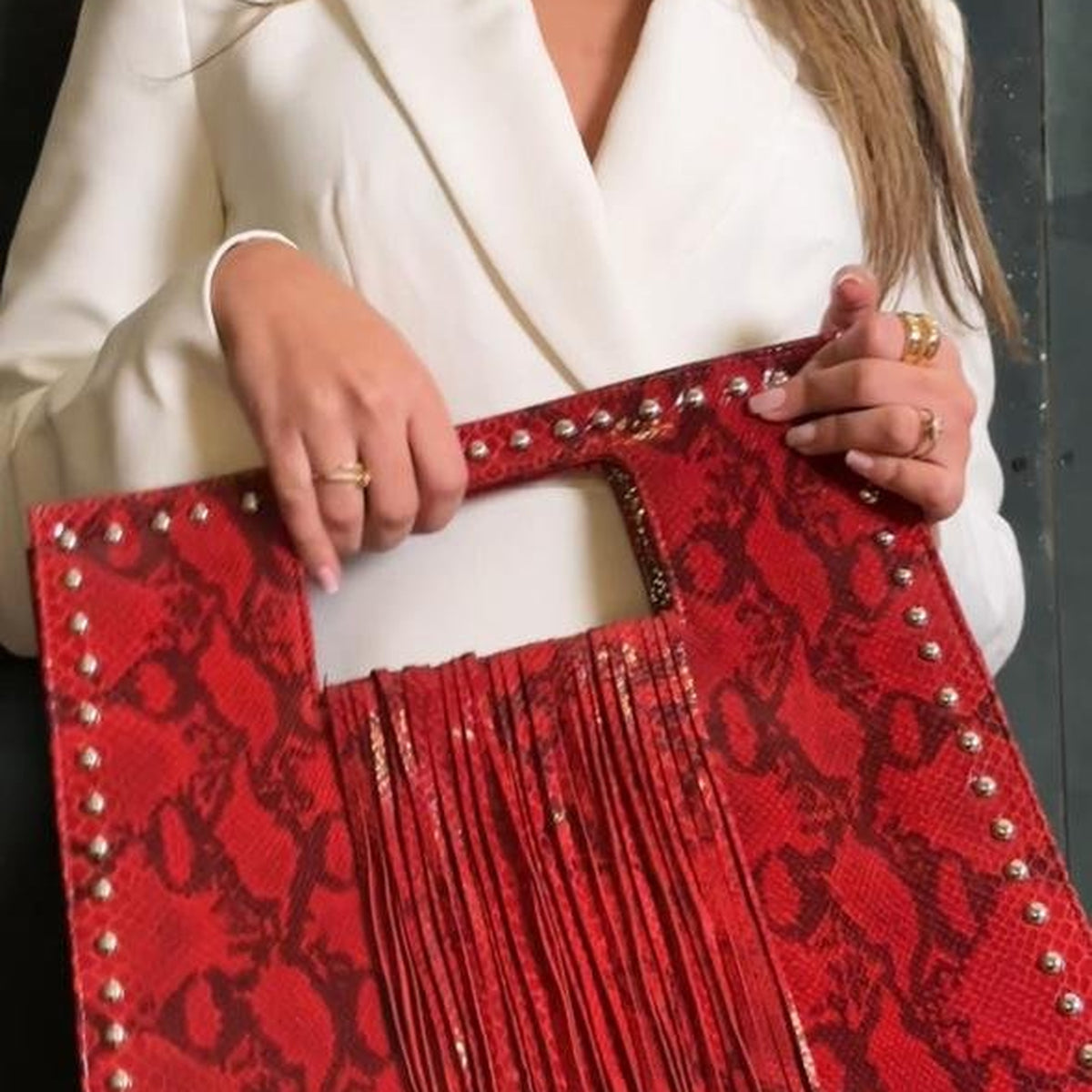 ELEGANT